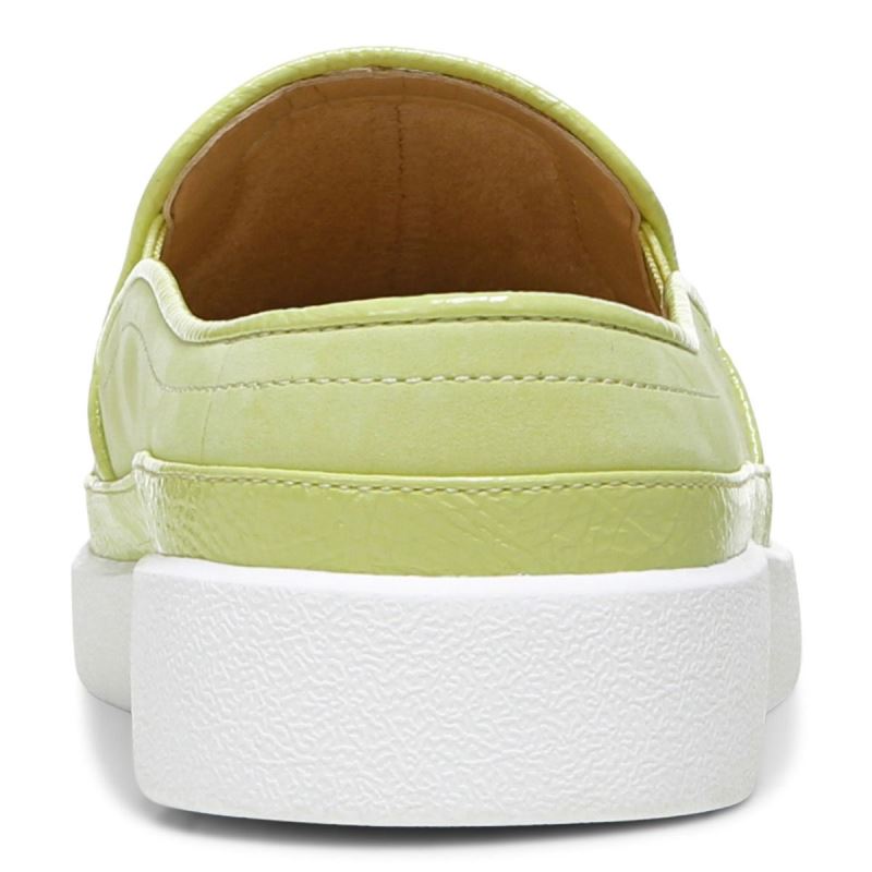 Vionic Effortless Slip on Sneaker Verdes Claro | Hfuc6k5W