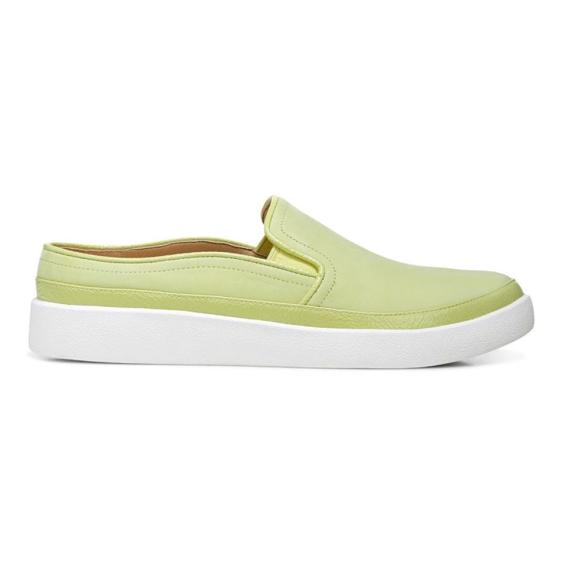 Vionic Effortless Slip on Sneaker Verdes Claro | Hfuc6k5W